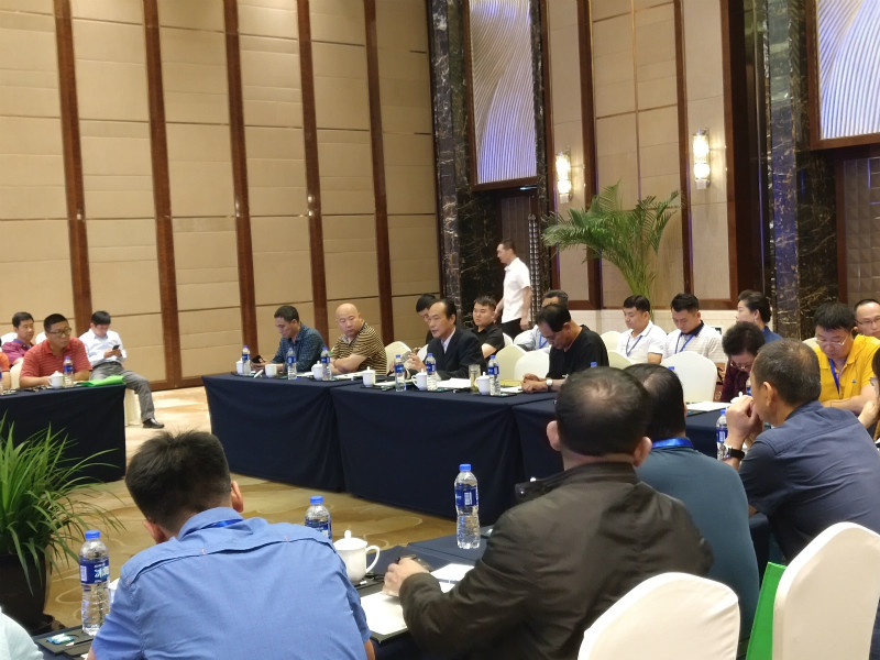 湖南奔驥環保能源科技有限責任公司,環保設備設計,垃圾處理設備,廢輪胎處理設備  湖南奔驥環保能源科技有限責任公司,環保設備設計,垃圾處理設備,廢輪胎處理設備